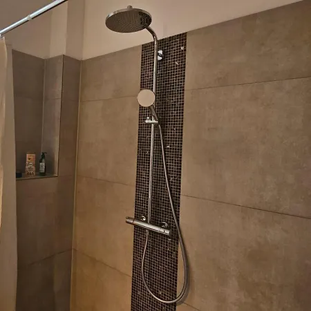 In Center Alloggio in famiglia